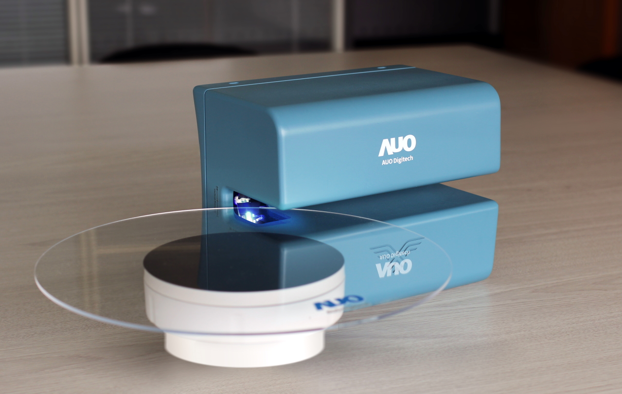 達擎寬視角3D醫療顯示器，協助醫護團隊成員於手術進行時，皆能看到一致性的3D影像，提高溝通效率，使手術更精準、快速完成達擎寬視角3D醫療顯示器，協助醫護團隊成員於手術進行時，皆能看到一致性的3D影像，提高溝通效率，使手術更精準、快速完成