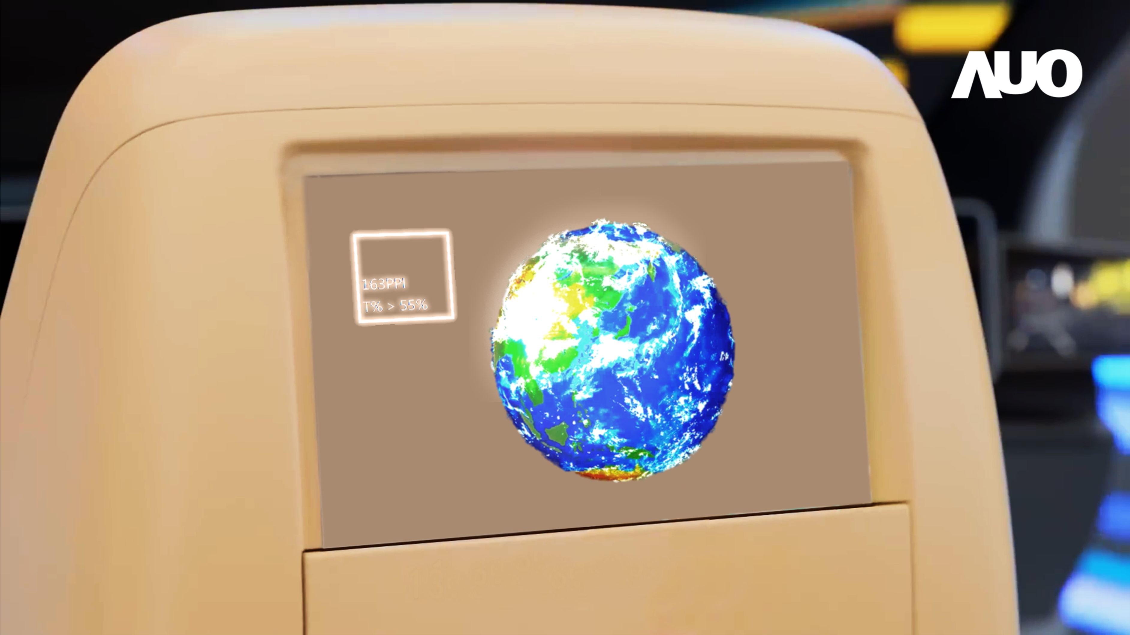 jinnian金年会突破设计与制程挑战，推出全球最高分辨率163ppi的13.5吋透明Micro LED面板，并积极布局智能车市场，以期拓展透明显示应用的可能性