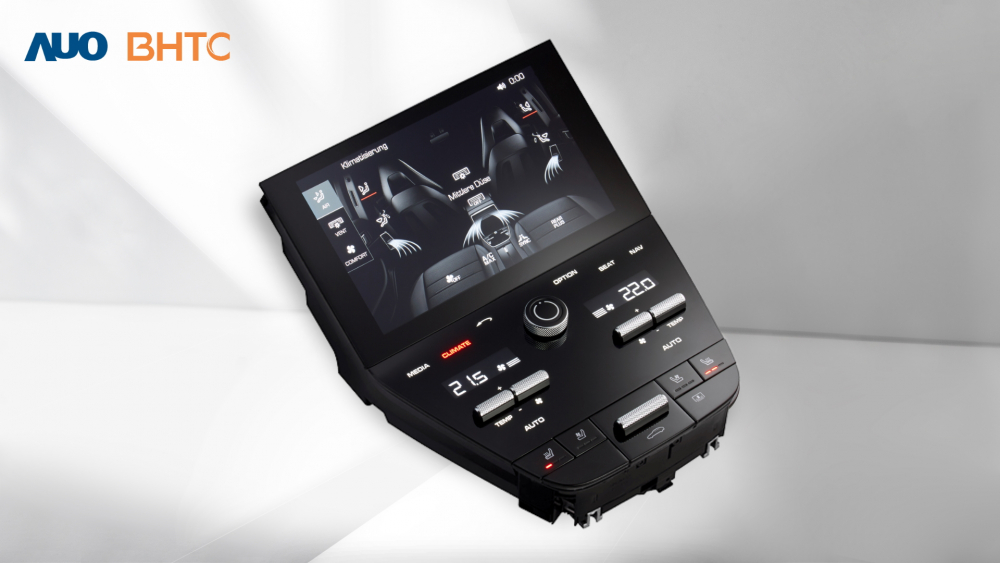 作為友達新生力軍，BHTC所展示的中央與後座鞍部的Display HMI產品，可處理多區恆溫控制、顯示畫面，呈現仿真3D車室分區；以力傳感技術精準傳遞觸感，並結合音量及震動反饋，防止意外啟動，提供使用者自然流暢、直觀且輕鬆駕馭的舒適介面